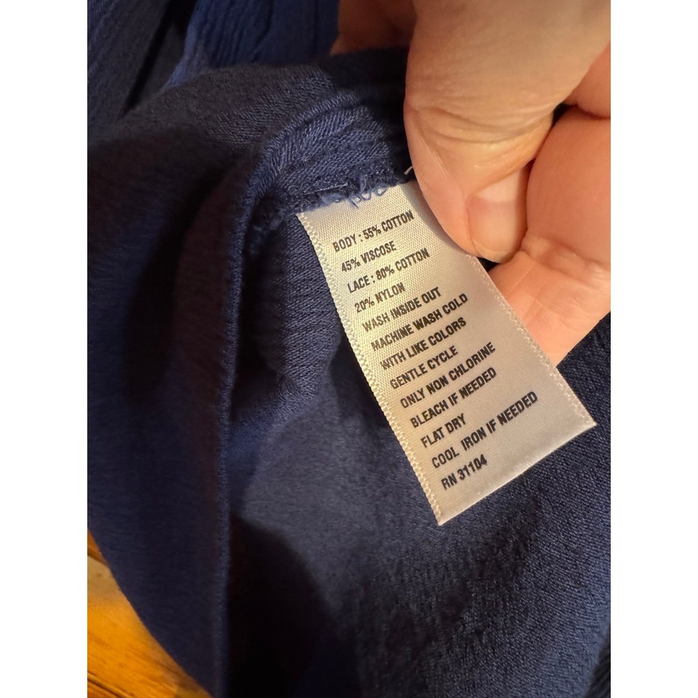 New Directions Navy Bell Sleeved Blouse Size Large - Picture 5 of 5